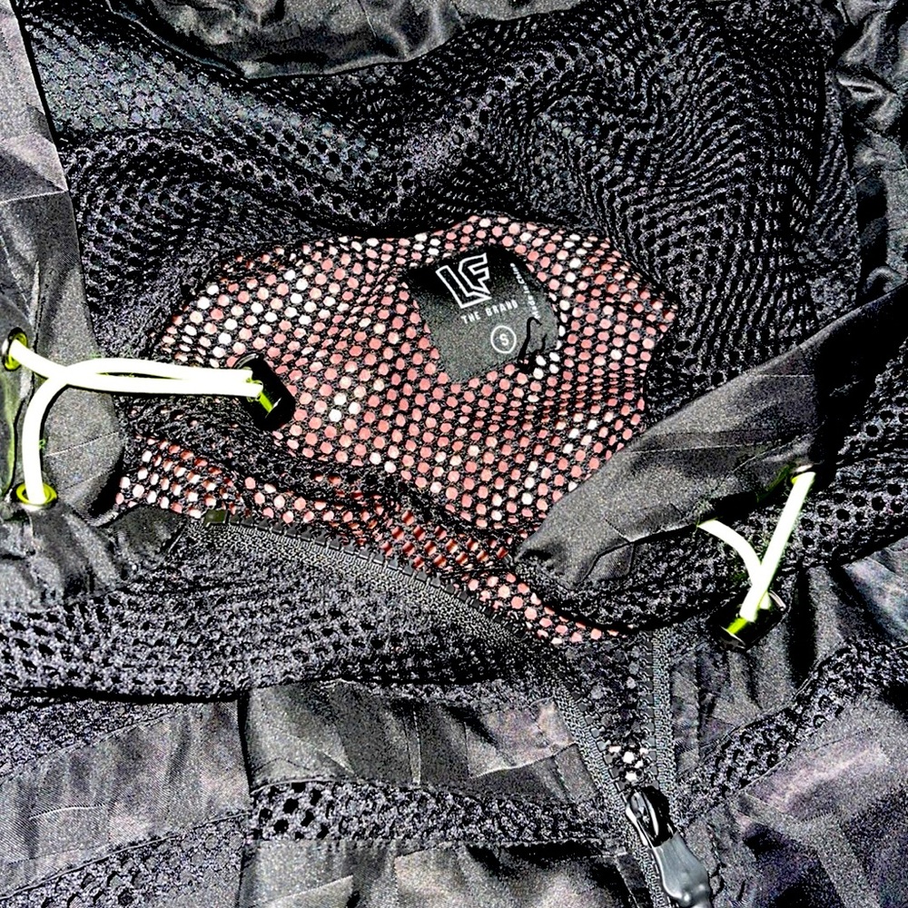 LF Mesh Jacket - Picture 4 of 4